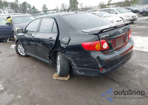 2010 Toyota Corolla S z USA, uszkodzony, nr VIN 2T1BU4EE6AC477368